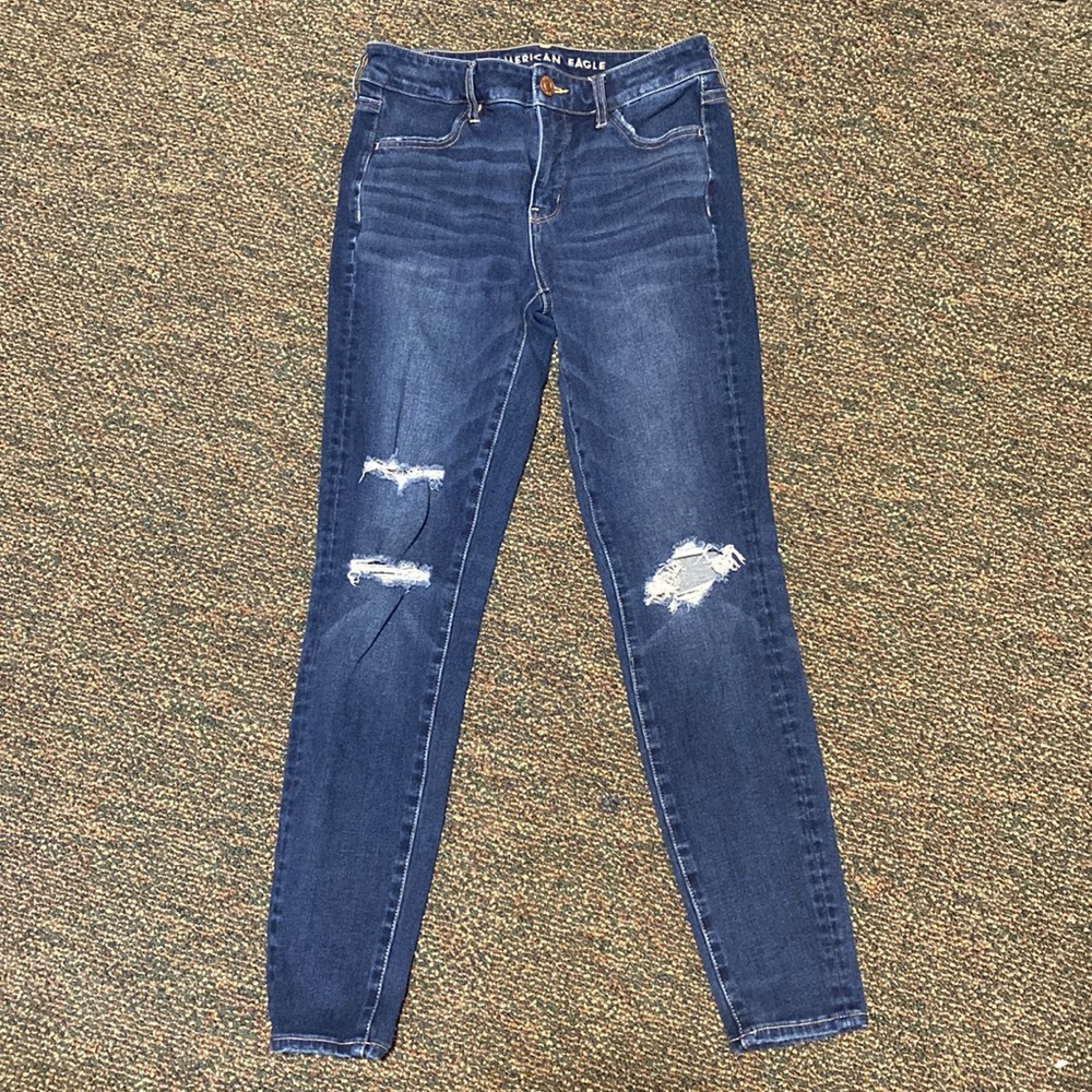 American Eagle dark blue skinny jeans